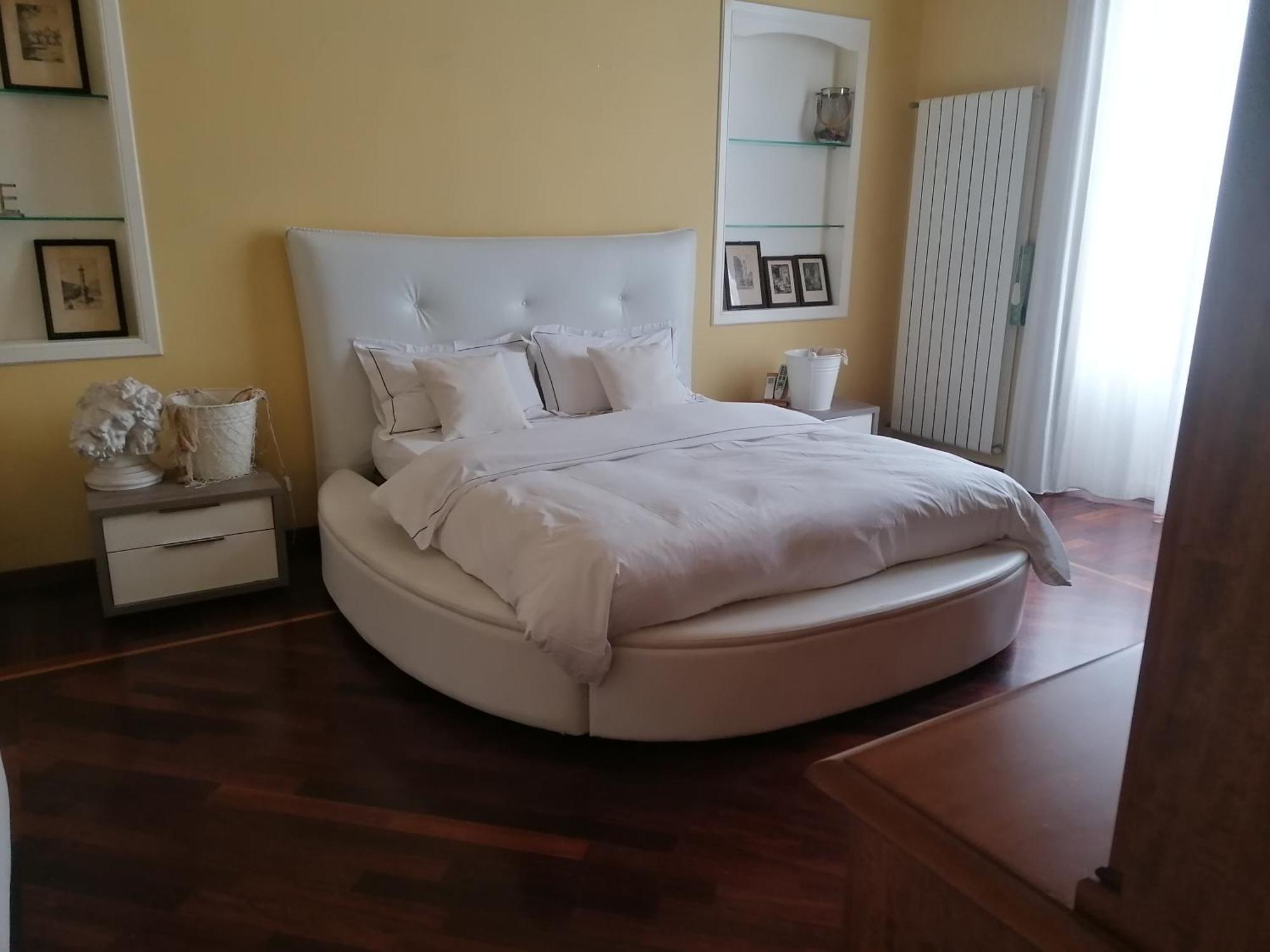 Queen 24 Taranto Dış mekan fotoğraf
